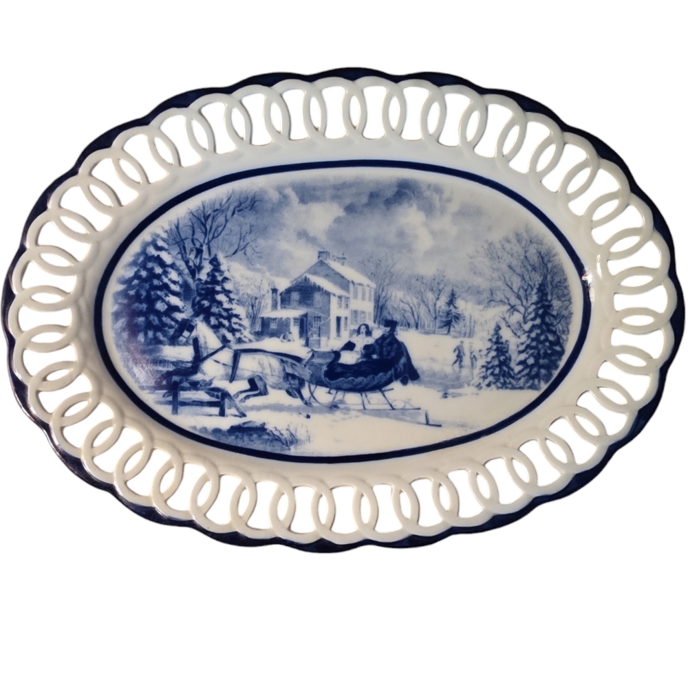 Cracker Barrel Platter Winter Sleigh Scene